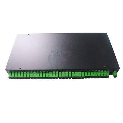 το ράφι θραυστών οπτικών ινών PLC 1650nm 1×32 τοποθετεί το σακάκι LSZH